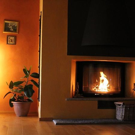 Holiday Home Ca' Del Cinema Mombercelli Ngoại thất bức ảnh