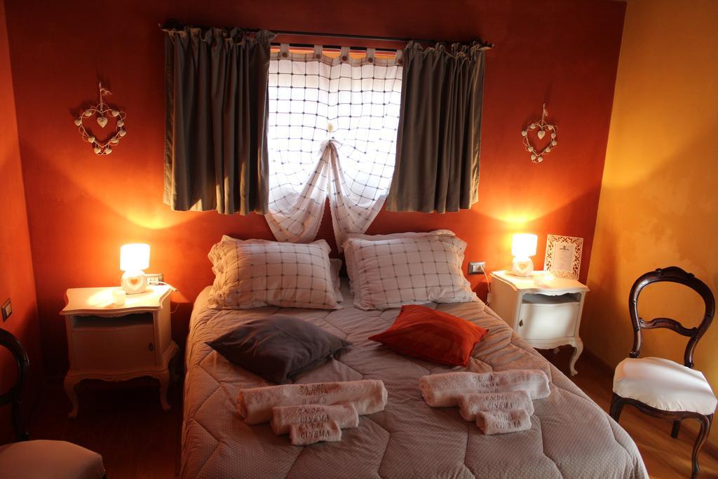 Holiday Home Ca' Del Cinema Mombercelli Phòng bức ảnh