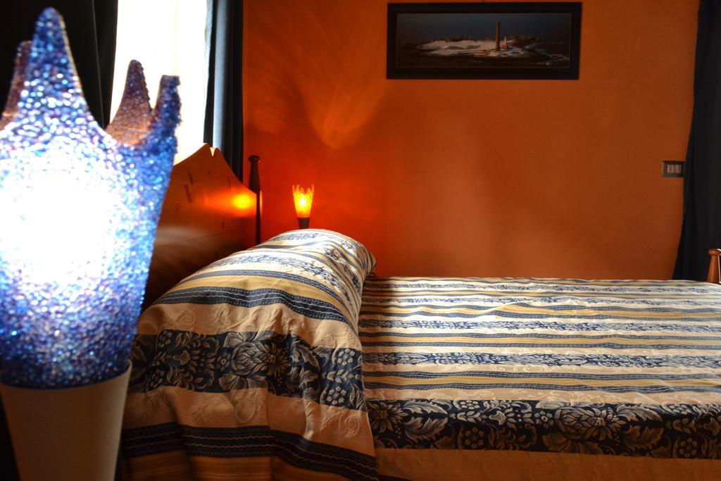 Holiday Home Ca' Del Cinema Mombercelli Phòng bức ảnh